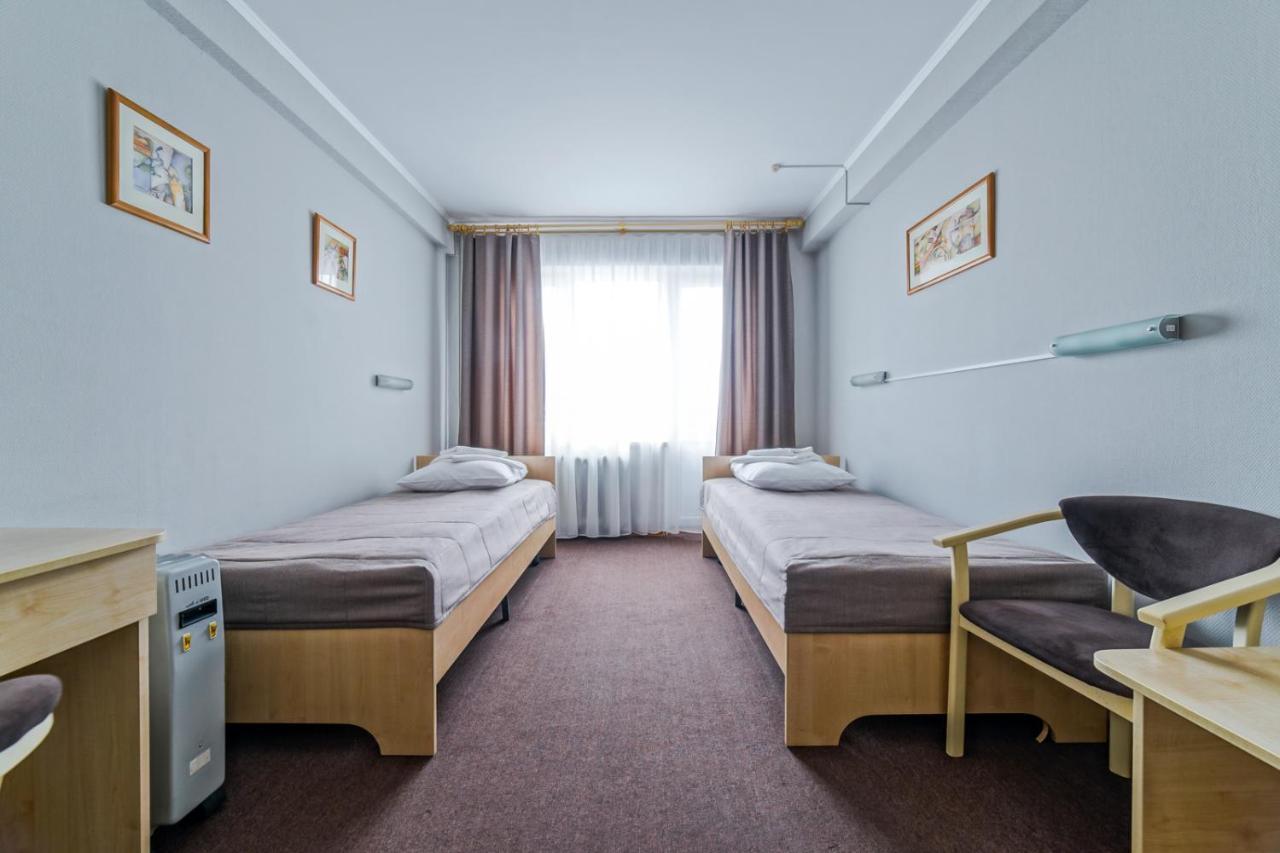Zvezda Hotel Minsk Dış mekan fotoğraf