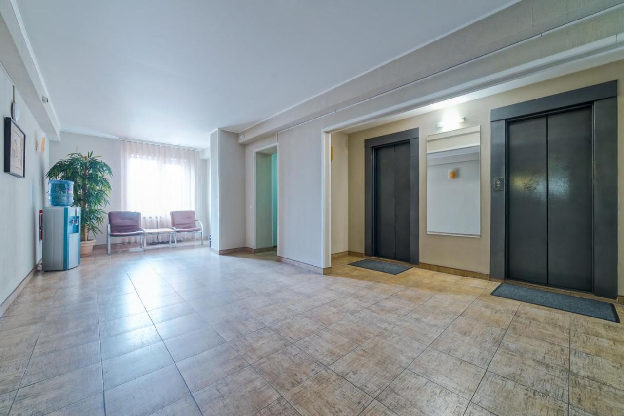 Zvezda Hotel Minsk Dış mekan fotoğraf